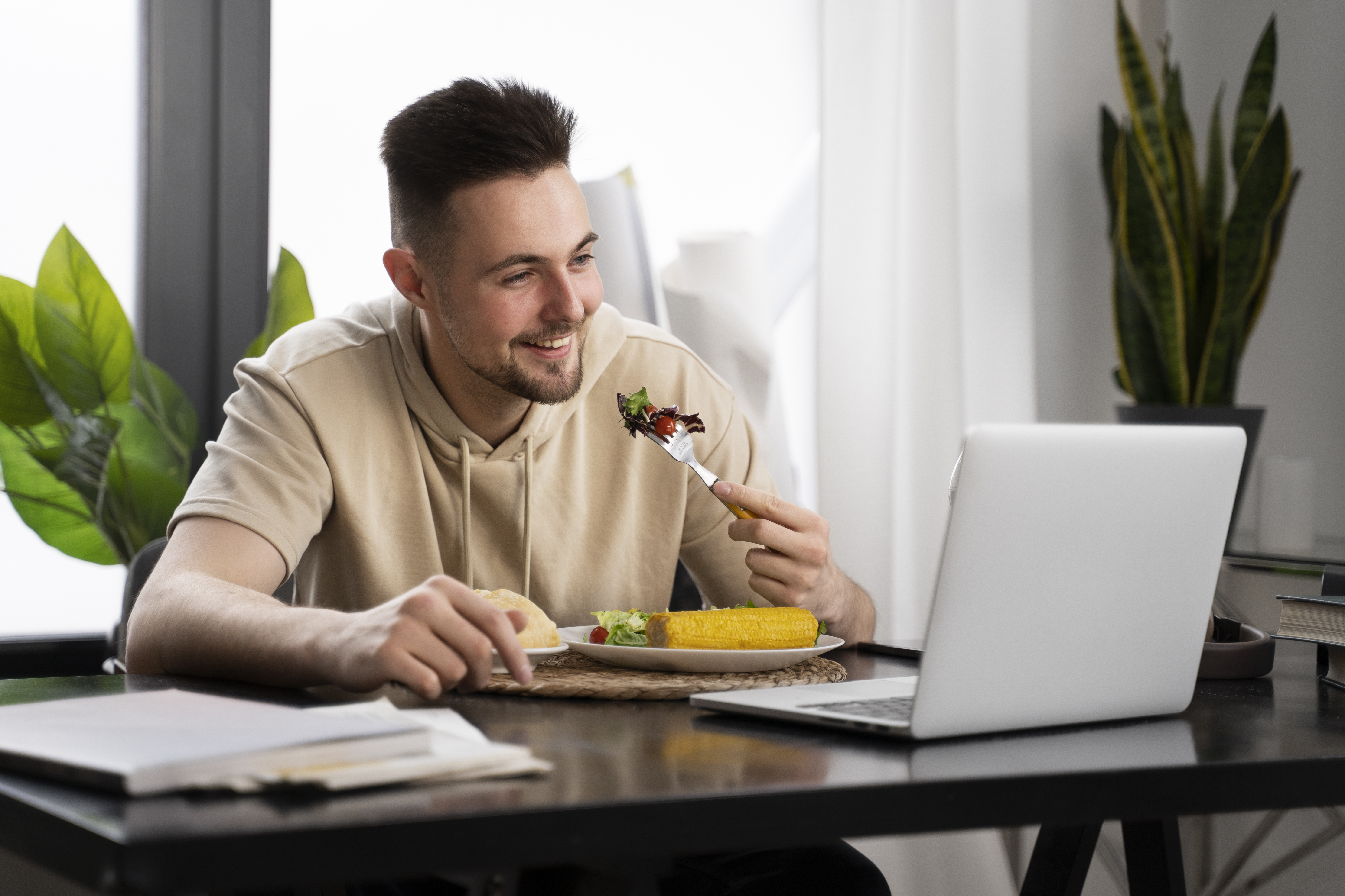 person-virtual-date